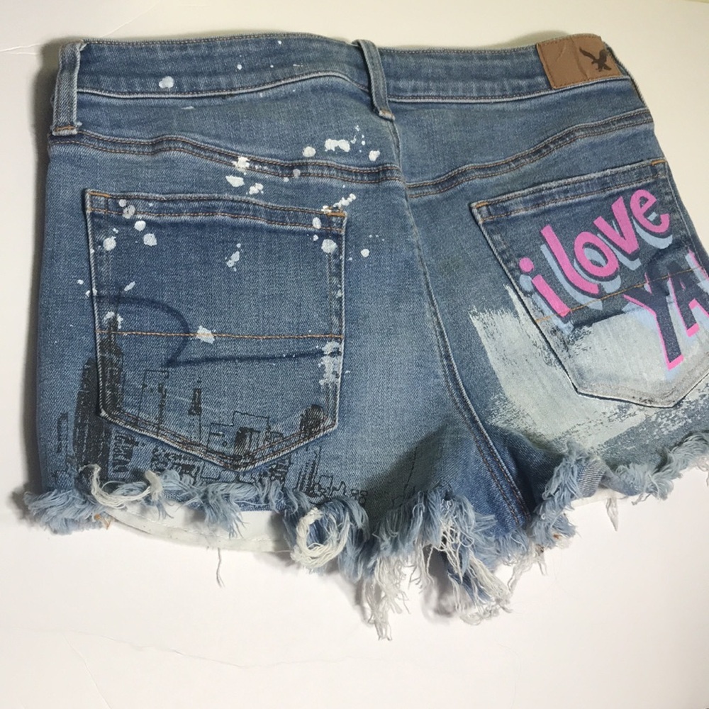 American Eagle Stretch Vintage High Rise Festival Distressed  Denim Shorts  8 - Picture 9 of 10